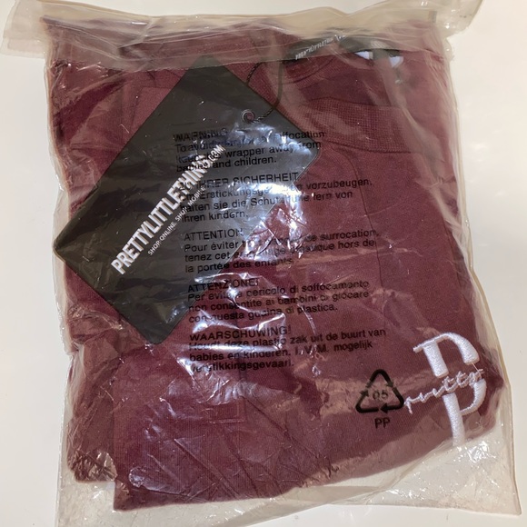 NEW PLT Pretty Little Thing - Rust Embroidered T-Shirt - MEDIUM - Picture 2 of 12